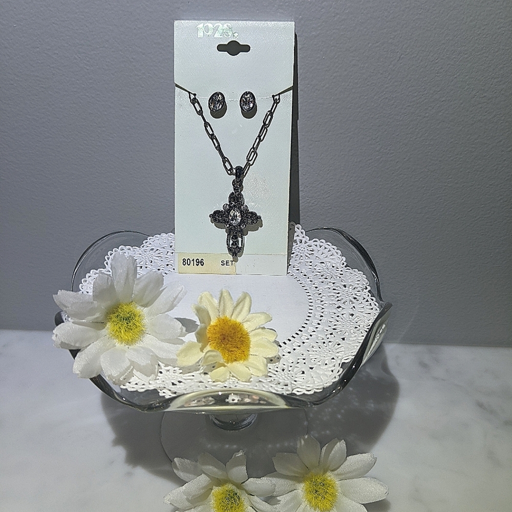 1928 Necklace & Earring Set